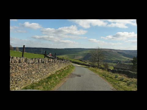 WEST YORKSHIRE COUNTRYSIDE-  HUDDERSFIELD TO HINCHLIFFE MILL OVER THE MOORS
