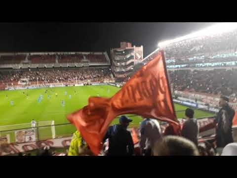 "Porque te quiero te vengo a ver vs Iquique" Barra: La Barra del Rojo • Club: Independiente