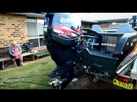 Evinrude etec 150hp HO start and run.