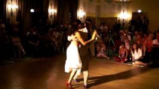 Leo Calvelli y Eugenia Usandivaras / Graciela y Osvaldo  #5