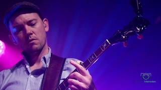 The Infamous Stringdusters  2017-04-06  Summercamp / Walking On The Moon / Black Rock