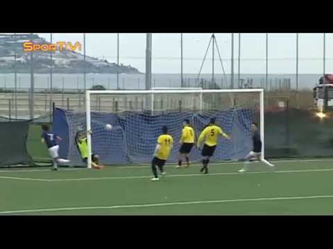 [19/12/2014] Calcio, Promozione: la Carlin's balza in vetta battendo Albissola e Rivarolese