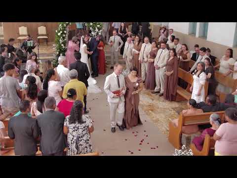 Casamento de Evellyn é André.