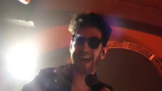 Chromeo (Live) - Bedroom Calling / Over Your Shoulder