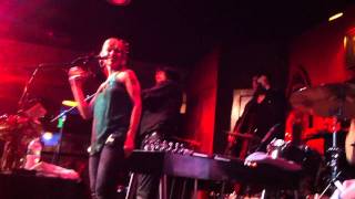 Over The Rhine - I'm on a Roll