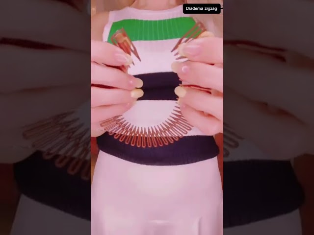 Vídeo relacionado con Elalove 6 Piezas Diadema de Metal en Forma de Onda, Diadema Elástica Unisex para Hombre, Mujer y Niña, Ideal para Deportes y Uso Diario