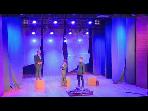 "Na pełnym morzu." - grupa teatralna "Głosy" z Miejskiego Ośrodka Kultury w Głubczycach.