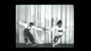Pitch a Boogie Woogie -The Count and Harriet