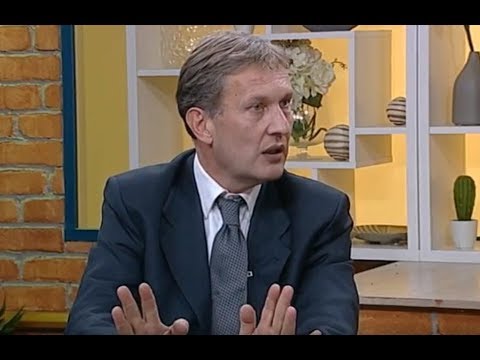 Mira Markovic me sluzila konjakom, Milosevic jeo, a mene je oblio znoj - DJS - (TV Happy 31.10.2018)