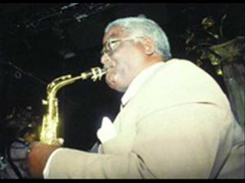 Tavito Vásquez - El Papujito (En Vivo)