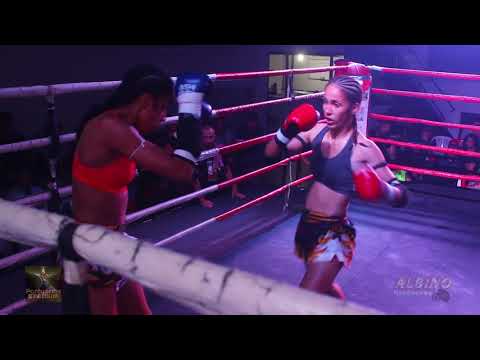 THAI KIDS 13  - CINTURÃO 50 kg - Kemilyn Keke (Gardenal) x Yasmin Buchecha (Monster GT)