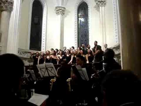 Coral Júlio de Oliveira - Jesus Is Coming Back