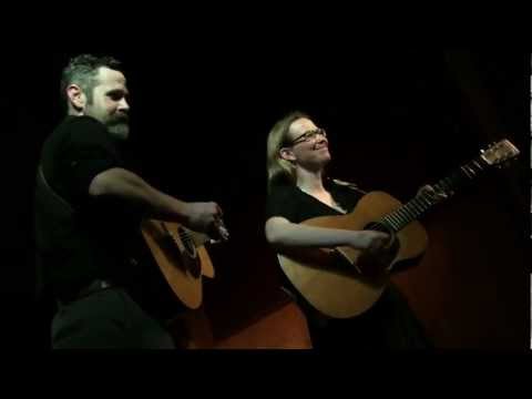 DAY372 - Pharis and Jason Romero - An Unknown Singer Sings an Old Hymn