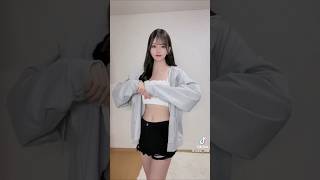 #美女 #へそ #可愛い #くびれ　触り心地良さそう