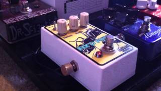 Video thumbnail for Blackout Effectors Fix'd Fuzz by Gear Confessions
