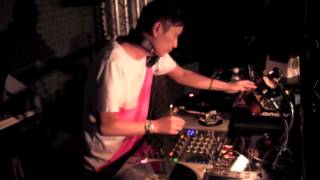 DJ Ryota from Japan @水戸Pivote 