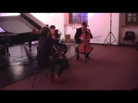 "Priversk mane" - grupė "Bjelle ir PERU".