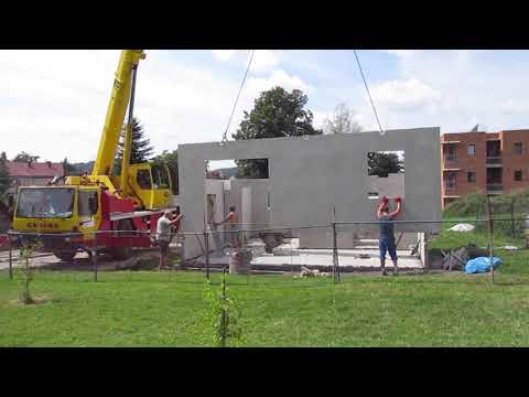 Stavba RD UNO  /Canaba / Stavba domu z betonových  panelů