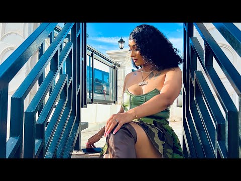 Queen Berly - PRETEND  (Official Video)