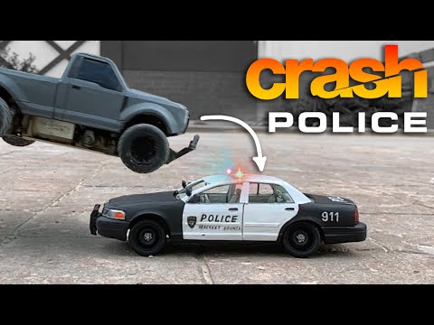Crash POLICE car Ford Crown Victoria