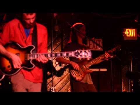 The Jauntee - Jam - Lucky Dog Music Hall - 10/25/2013 [HD]