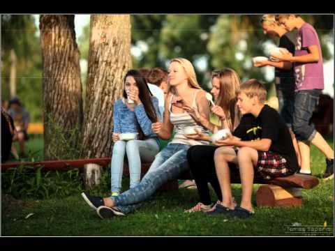 Žygis - 10 gražiausių gyvenimo dienų (Lyrics)