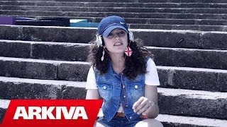 Altina Rrafshi (Tina) - Me Xhinse Me Farmerka