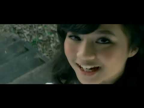 GITA GUTAWA - Tak Perlu Keliling Dunia (Official Music Video)