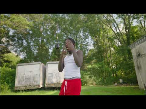 Lil Delo - Thousand Miles   ( Live performance)