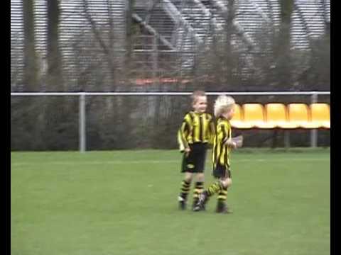 Wilhelmus F12-SEV F5 3 april 2010