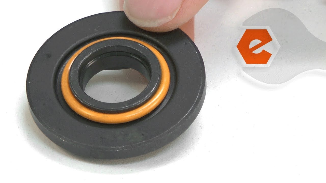 Replacing your DeWALT Grinder Flange