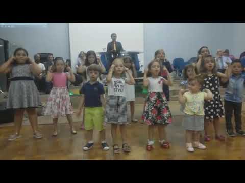 Crianças Louvando | Vaca Voadora - Sandrinha e a Garotada