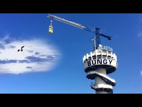 Bungy jumping in Den haag - 190417 Niederlande