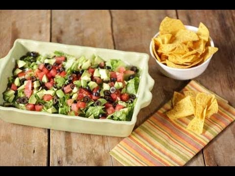 Quick, Healthy Southwestern Layered Bean Dip Recipe