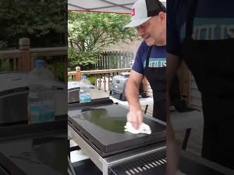 How to season a new flat top griddle #grill #how #howto #shorts30