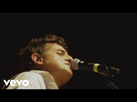 Pelo Madueño - Solo Necesito una Señal (En Vivo)