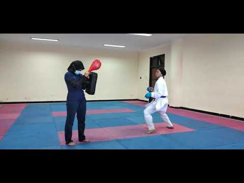 SENIOR KUMITE PUTRI_MARYUWENI SUSETYORINI_UGM_KUMITE SHADOW