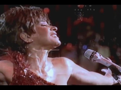Shirley Bassey - Diamonds Are Forever (1987 Live in Berlin)