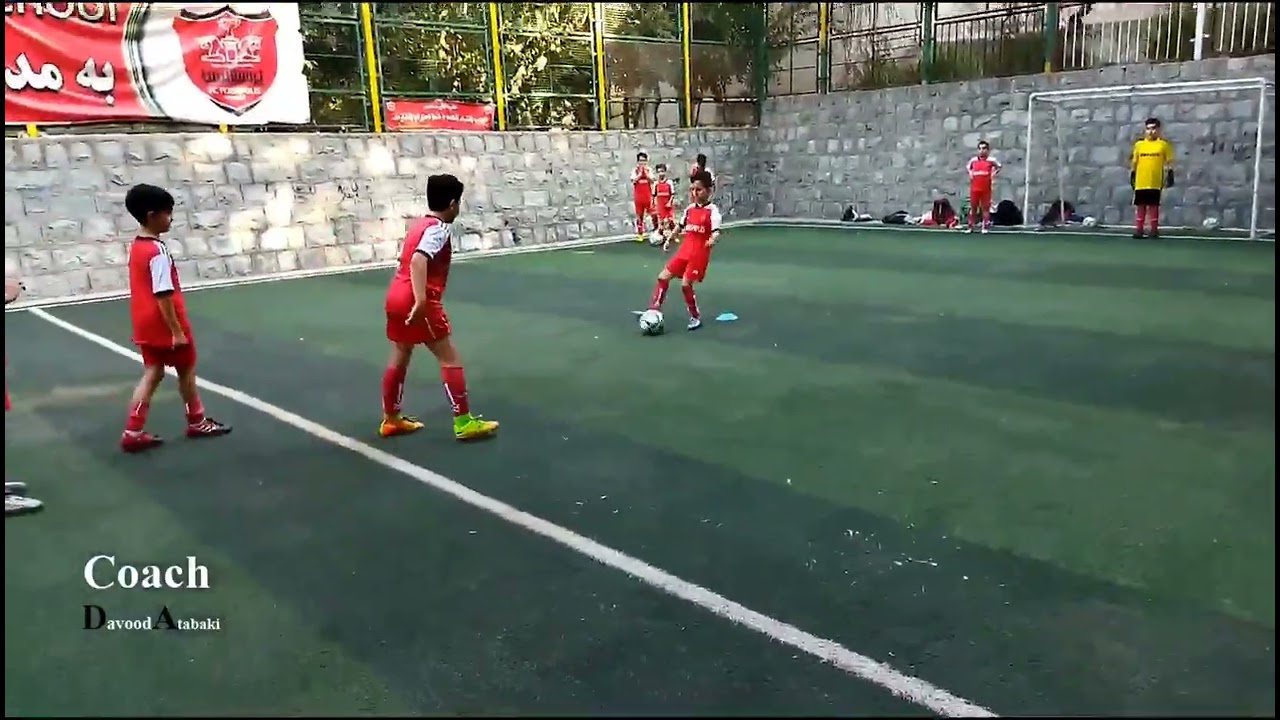 Wall-pass and shoot on target