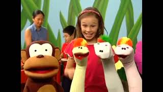 Download lagu The Wheels on the Bus: Mango Helps the Moon Mouse (2005) mp3