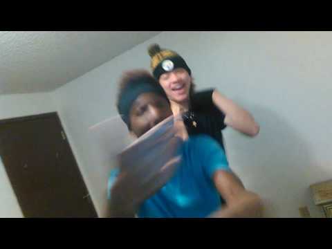 Dmaccin Ft Quann- #ThrowItBackFreestyle (MustSee!)