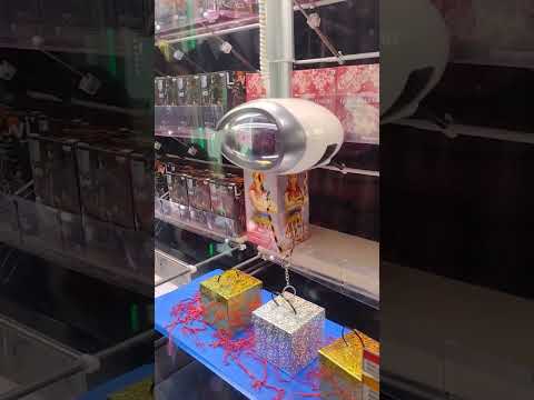 Easiest claw game to win on. Round 1 easy wins. #clawmachine #clawmachineshort #round1