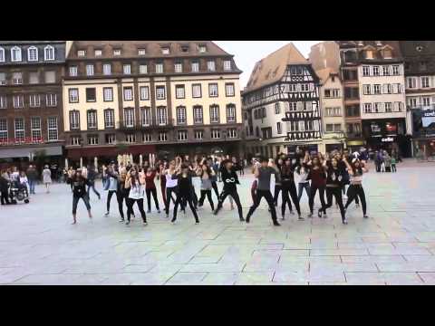 Flashmob K-pop - France Strasbourg   Place Kléber  (Juillet 2013)