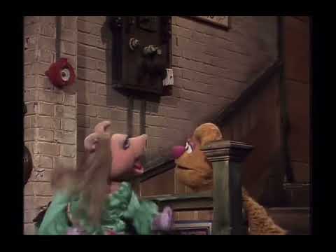 The Muppet Show - 216: Cleo Laine - Backstage #3 (1978)