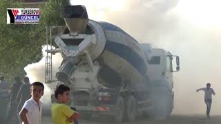 Yüksekova'da Dumanlar İçinde Kalan Beton Mikseri korkuttu