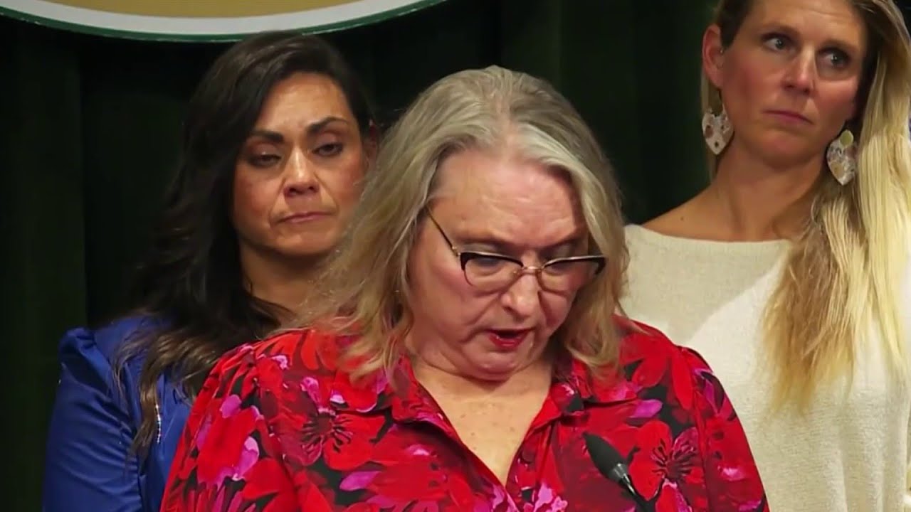 Family reacts to Menendez brothers' resentencing recommendation