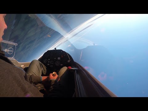 Glider Aerobatics with Guy Westgate in an MDM-1 Fox - Lasham Gliding - UHD 4k