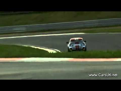 MINI John Cooper Works Coupé Endurance on track video