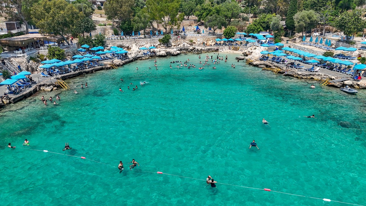 MERSİN BÜYÜKŞEHİR’İN PLAJLARI YAZ SEZONUNDA TATİLCİLERİN GÖZDESİ OLDU