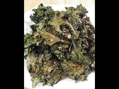 Roasted Kale Chips | #shorts ๐จโ๐ณ๐ฅฌ